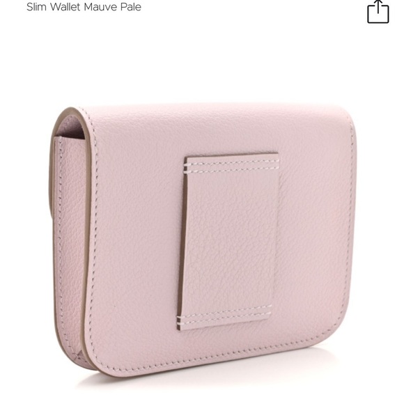 Hermes Evercolor Constance Slim Wallet Mauve Pale
NEW IN BOX
GIFTABLE - Picture 3 of 12